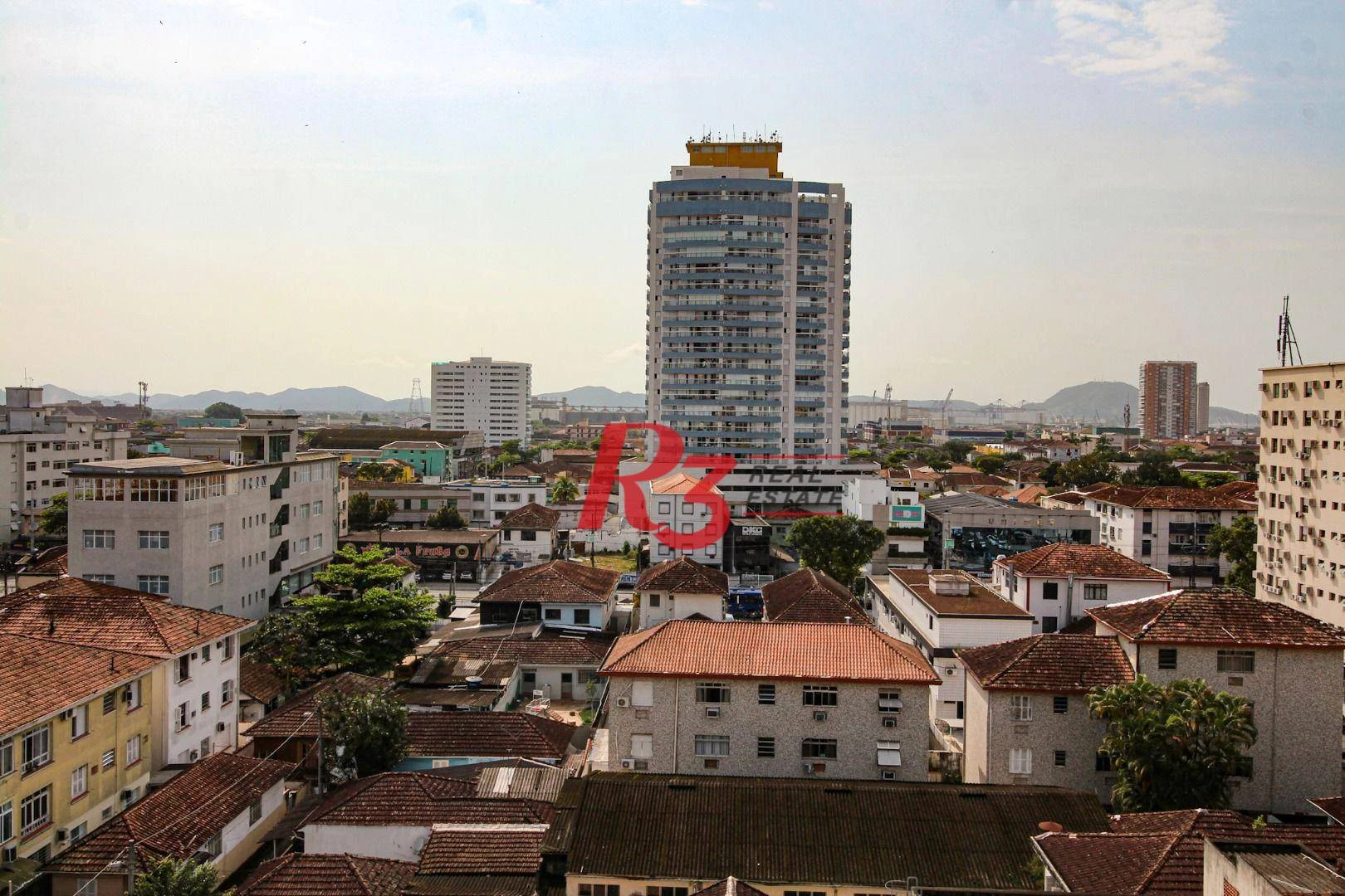Apartamento com 2 dormitórios à venda, 70 m² por R$ 830.000,00 - Encruzilhada - Santos/SP