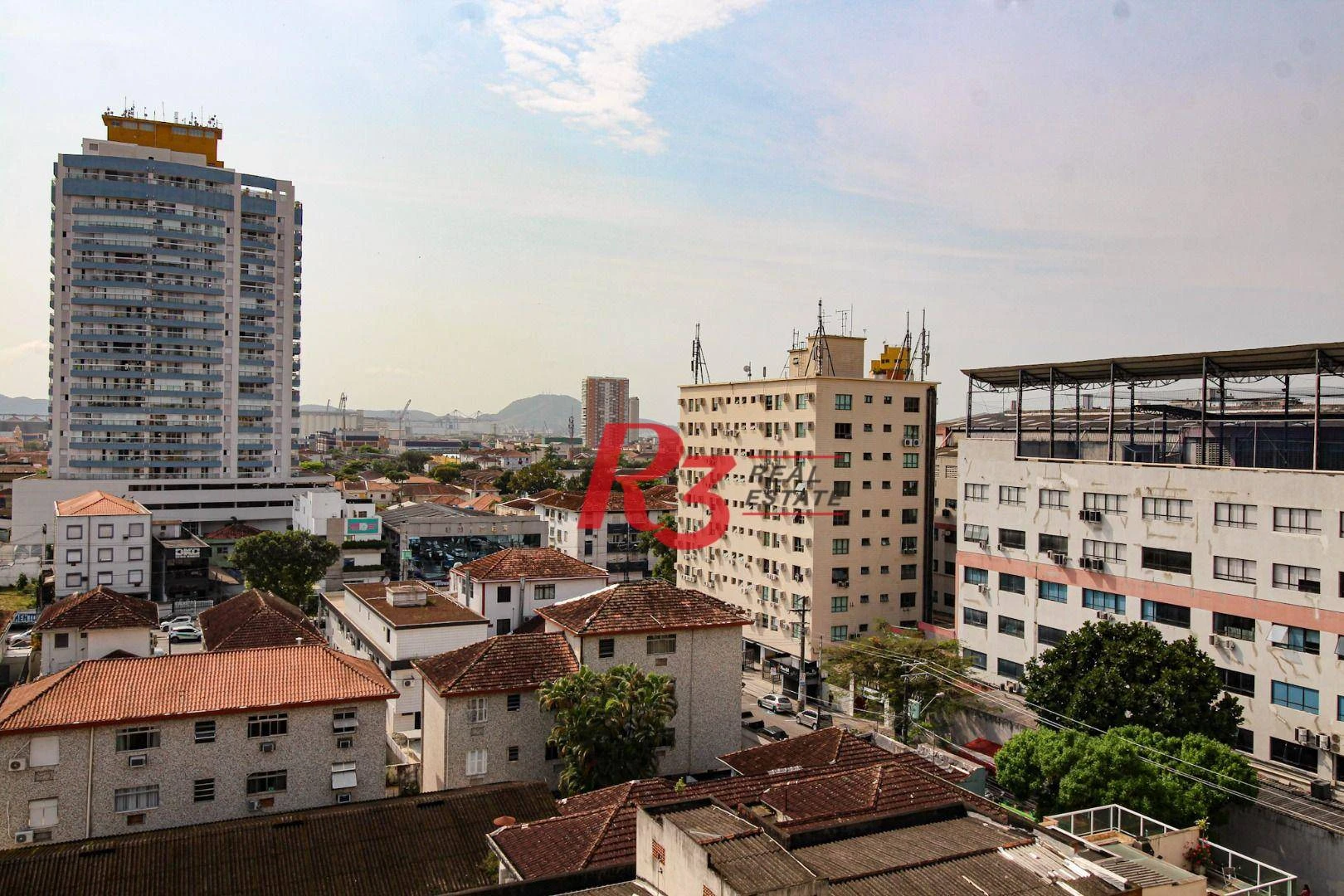 Apartamento com 2 dormitórios à venda, 70 m² por R$ 830.000,00 - Encruzilhada - Santos/SP