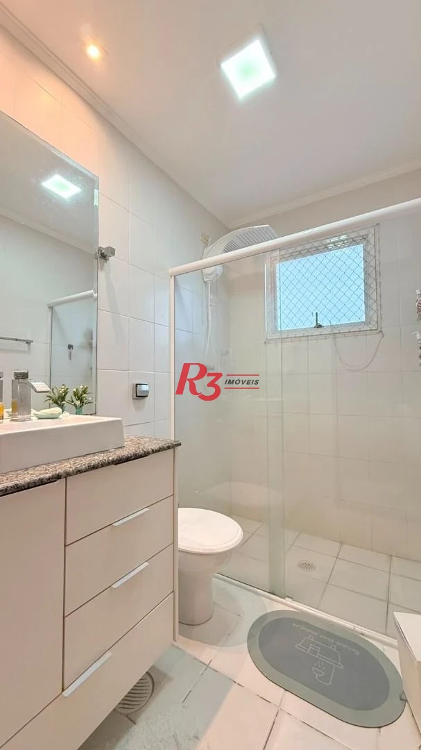 Apartamento com 2 dormitórios à venda, 70 m² por R$ 780.000,00 - Encruzilhada - Santos/SP