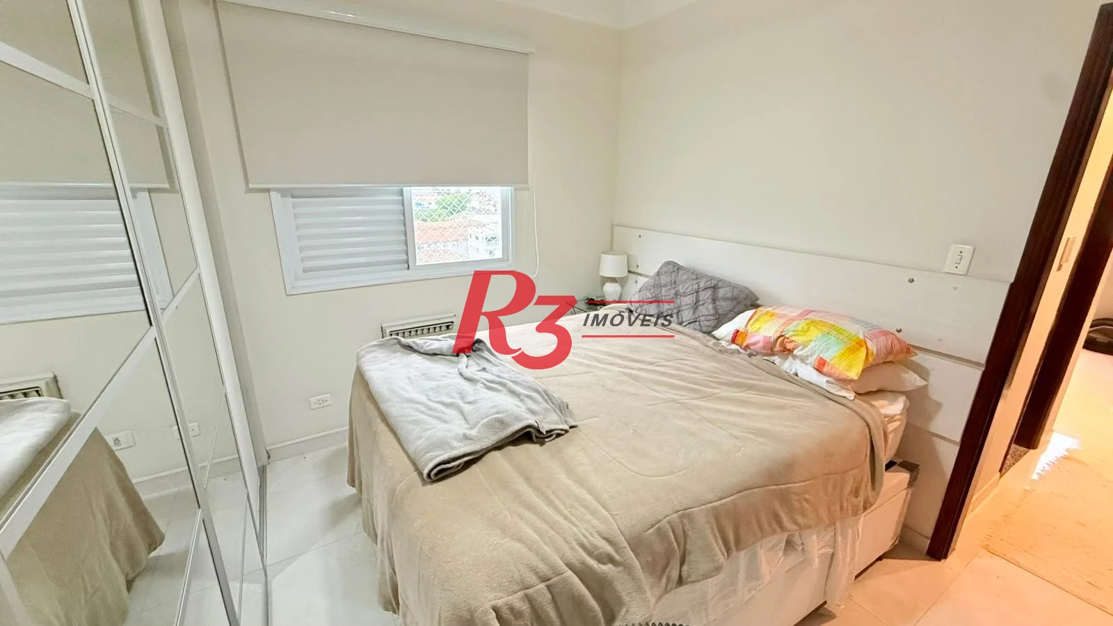 Apartamento com 2 dormitórios à venda, 70 m² por R$ 780.000,00 - Encruzilhada - Santos/SP