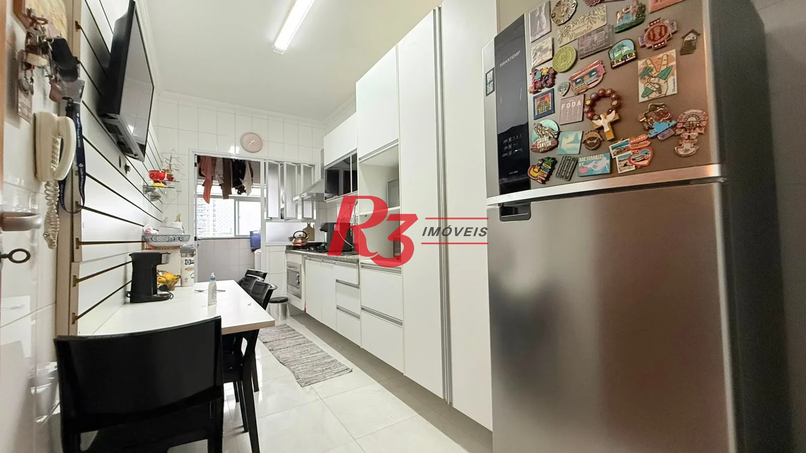 Apartamento com 2 dormitórios à venda, 70 m² por R$ 780.000,00 - Encruzilhada - Santos/SP