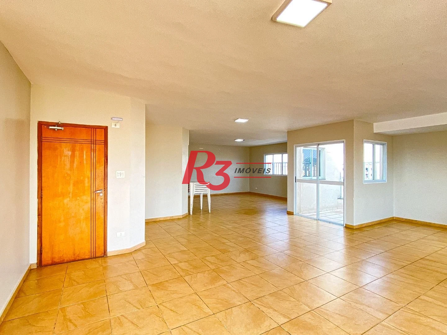 Apartamento com 2 dormitórios à venda, 70 m² por R$ 780.000,00 - Encruzilhada - Santos/SP