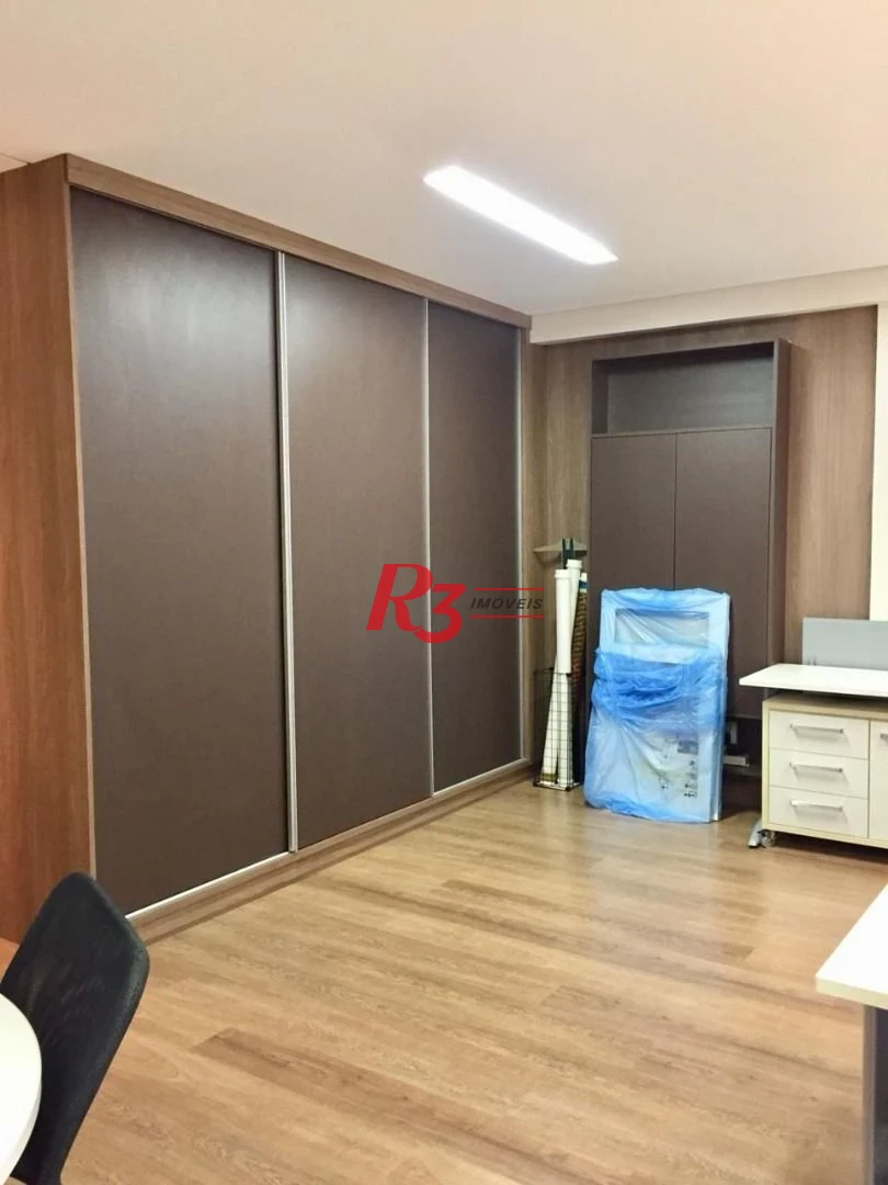 Excelente sala comercial mobiliada em Santos