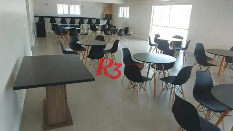 Lindo apartamento de 2 quartos à venda na Vila Valença.