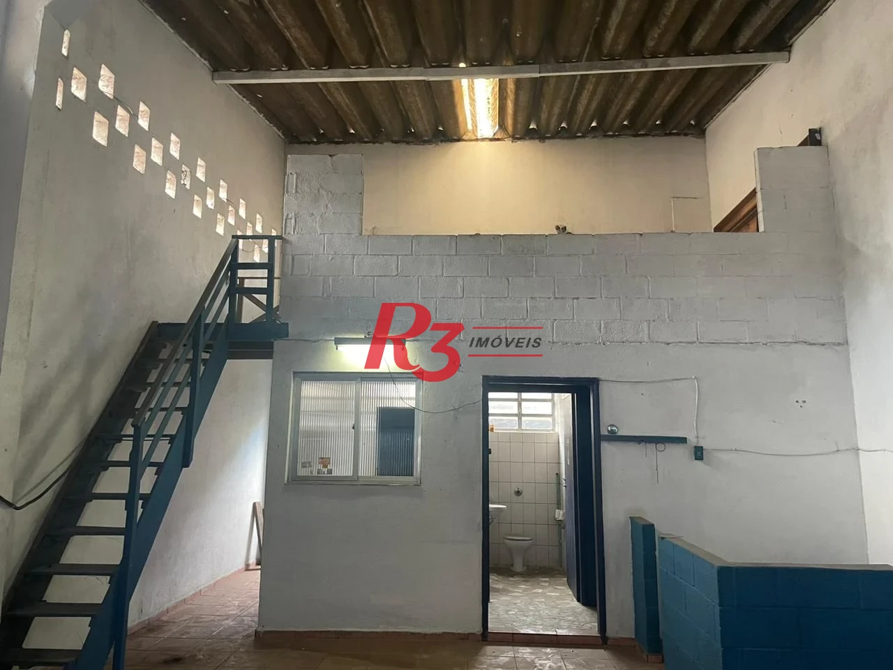 Galpão, 255 m² - venda por R$ 2.000.000,00 ou aluguel por R$ 10.890,00/mês - Estuário - Santos/SP