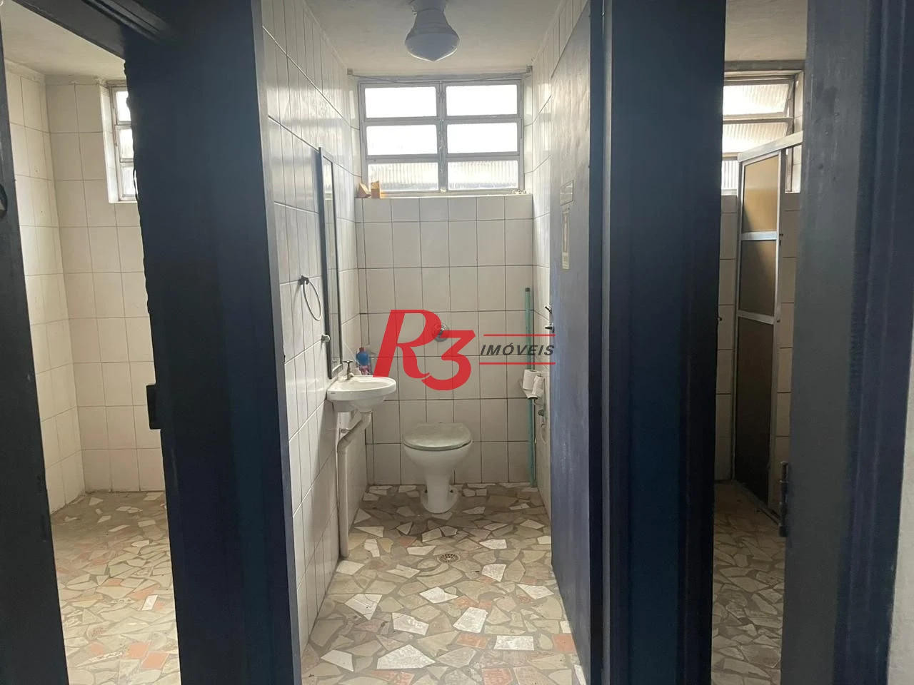Galpão, 255 m² - venda por R$ 2.000.000,00 ou aluguel por R$ 10.890,00/mês - Estuário - Santos/SP