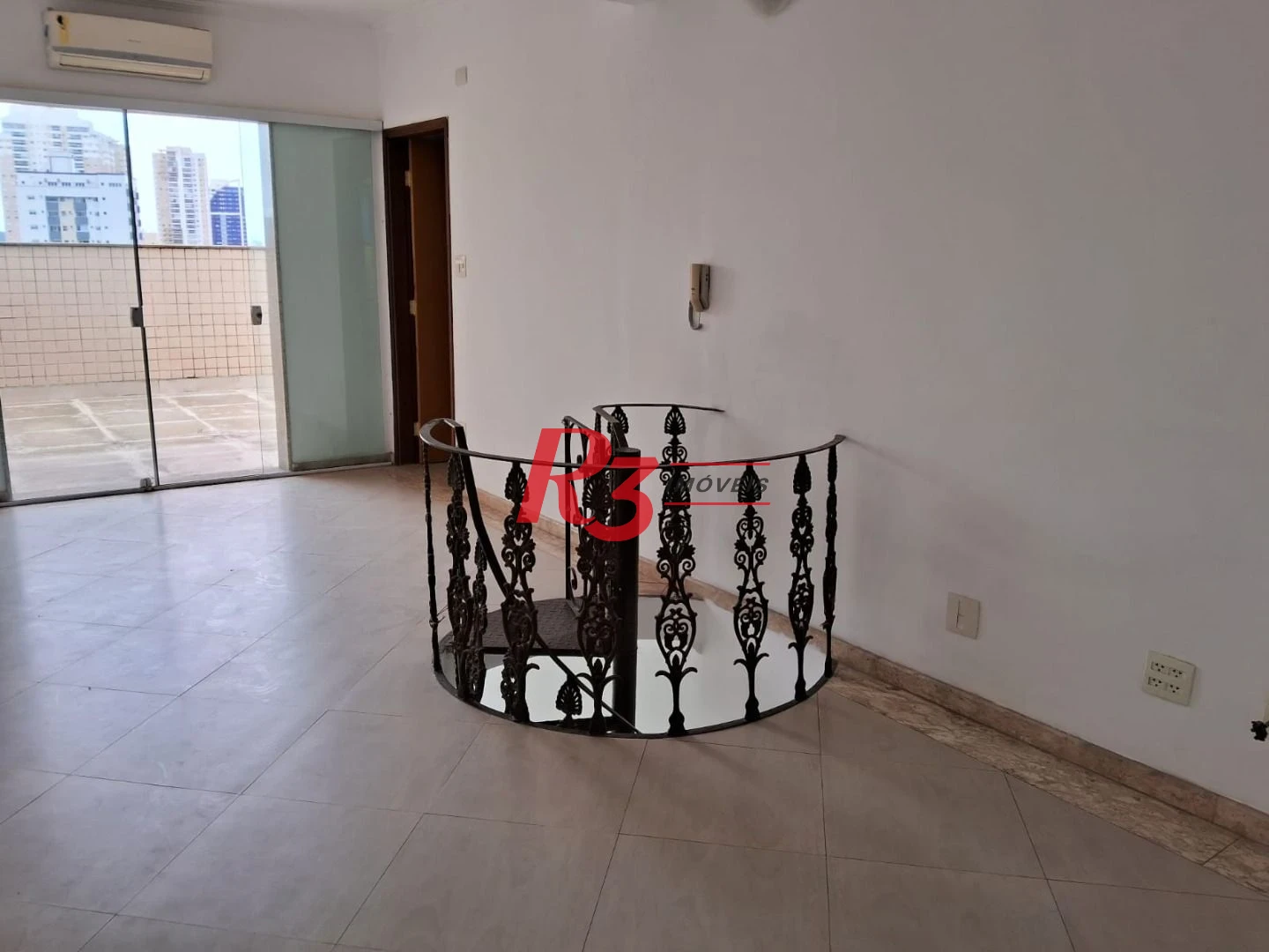 Cobertura à venda, 208 m² por R$ 950.000,00 - Ponta da Praia - Santos/SP