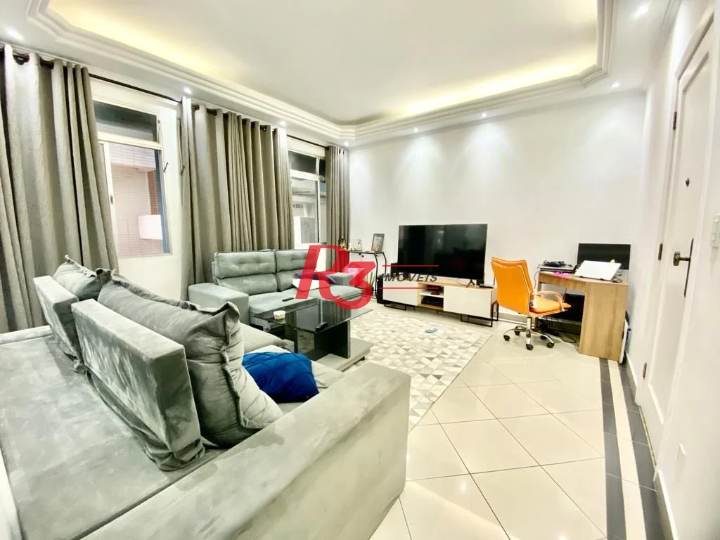 Lindo apartamento à venda em frente à praia.