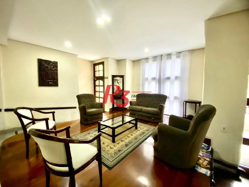 Lindo apartamento à venda em frente à praia.