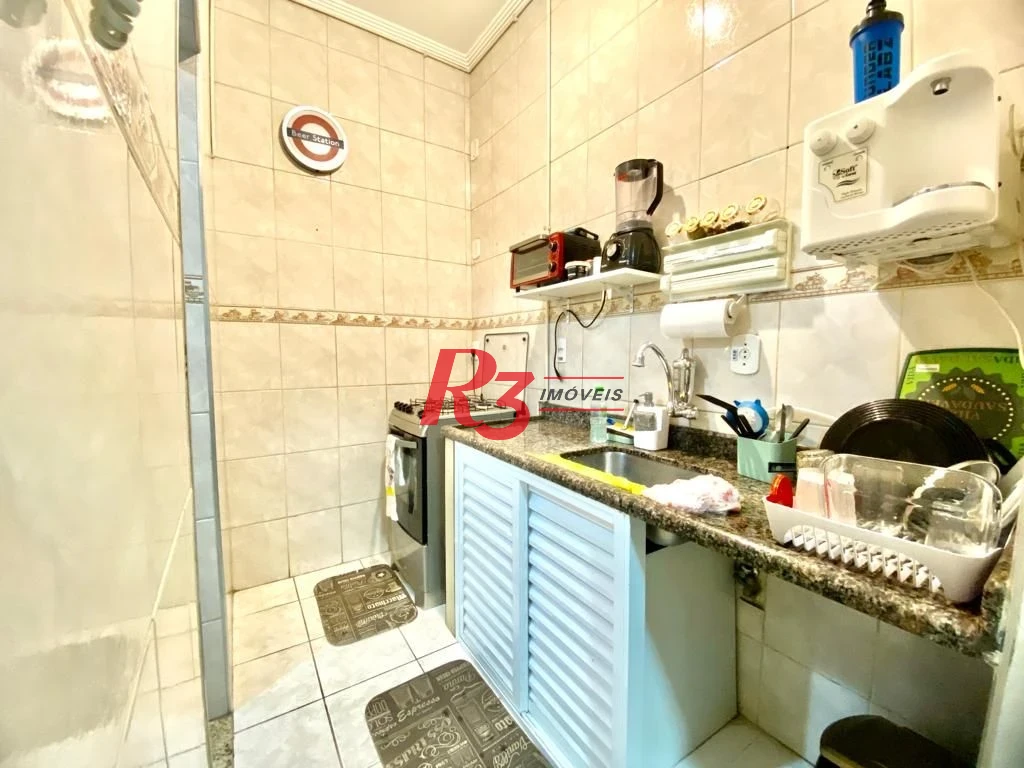 Lindo apartamento à venda em frente à praia.