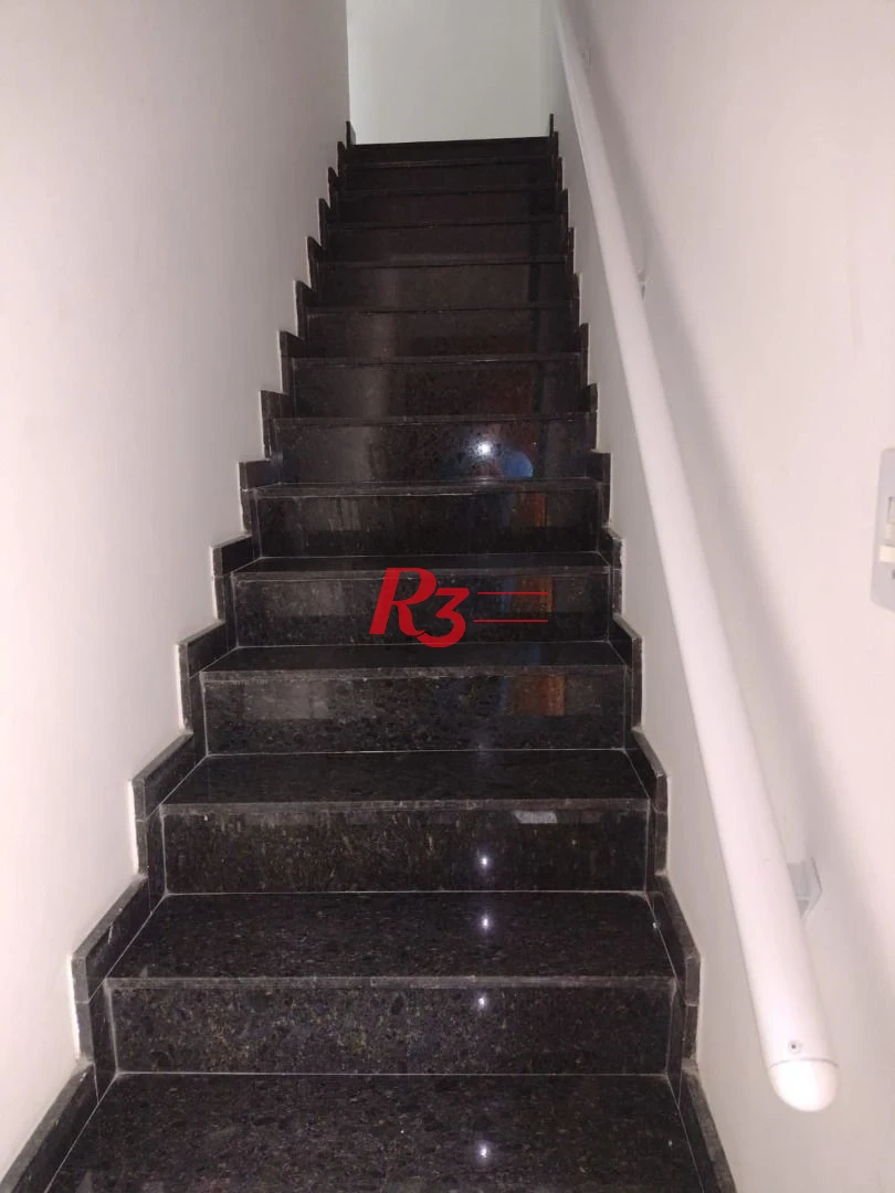 Casa à venda, 150 m² por R$ 1.250.000,00 - Encruzilhada - Santos/SP