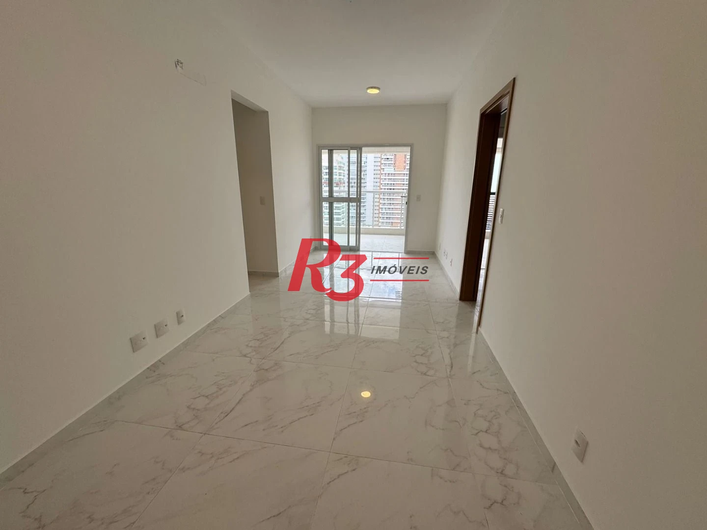 Apartamento com 2 dormitórios à venda, 87 m² por R$ 1.470.000,00 - Gonzaga - Santos/SP