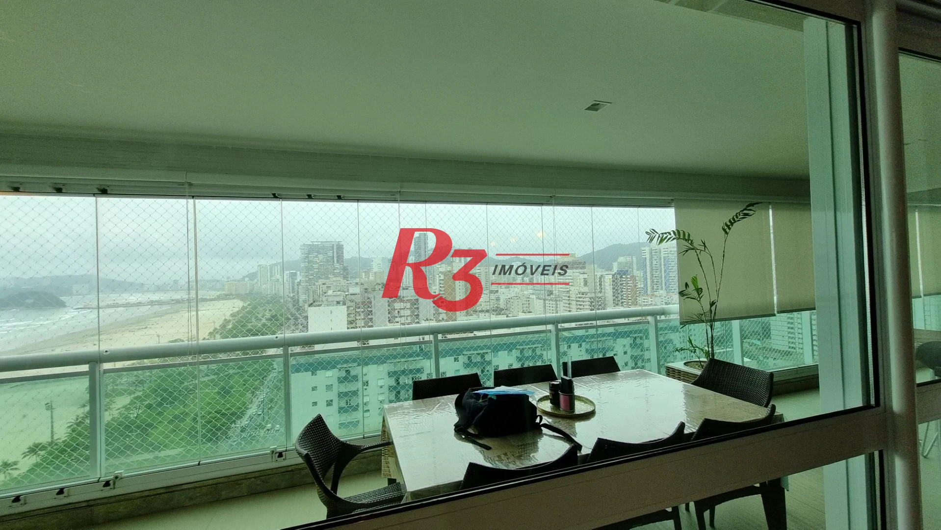 Apartamento com 4 dormitórios à venda, 475 m² por R$ 14.000.000,00 - Gonzaga - Santos/SP