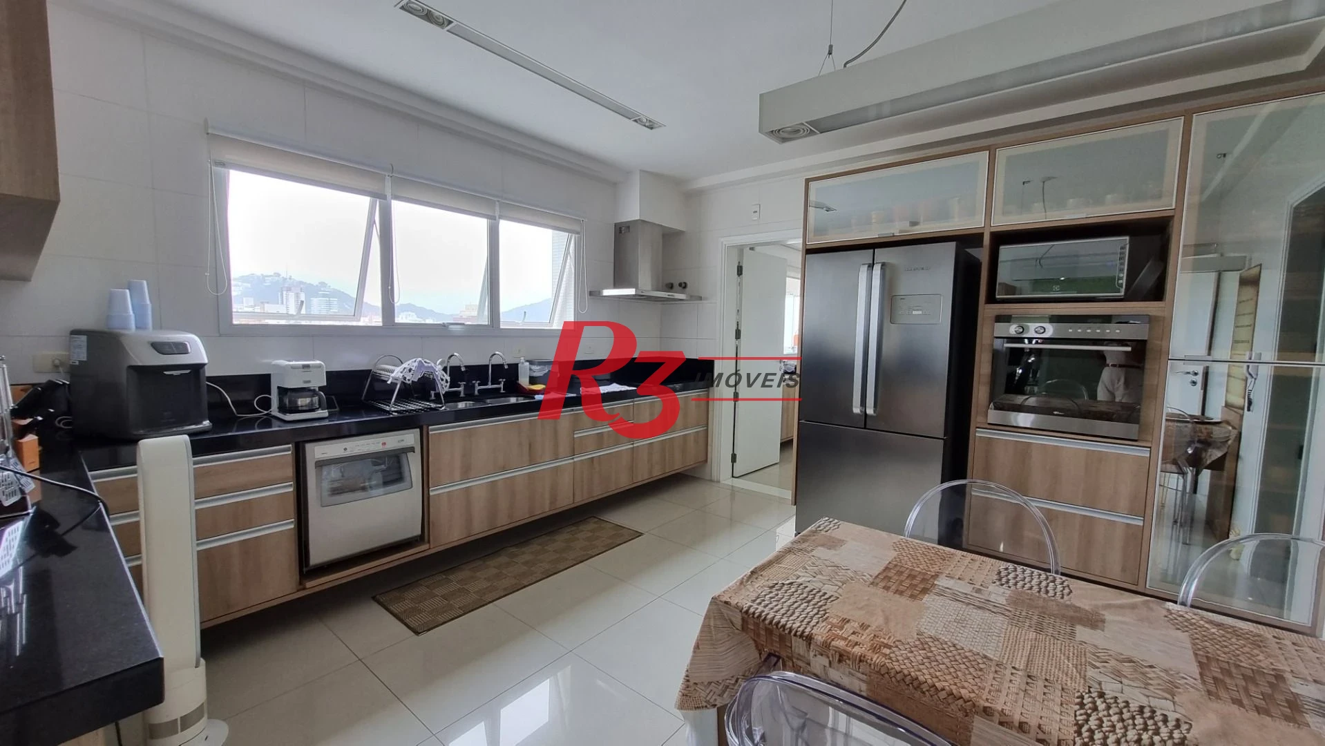 Apartamento com 4 dormitórios à venda, 475 m² por R$ 14.000.000,00 - Gonzaga - Santos/SP