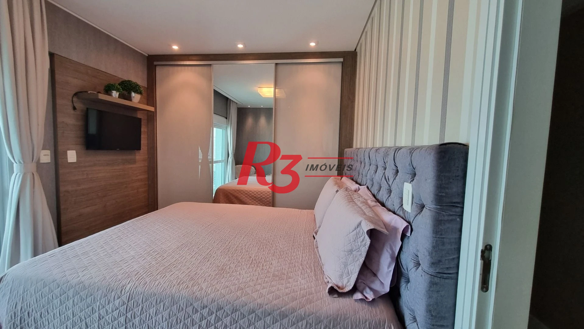 Apartamento com 4 dormitórios à venda, 475 m² por R$ 14.000.000,00 - Gonzaga - Santos/SP