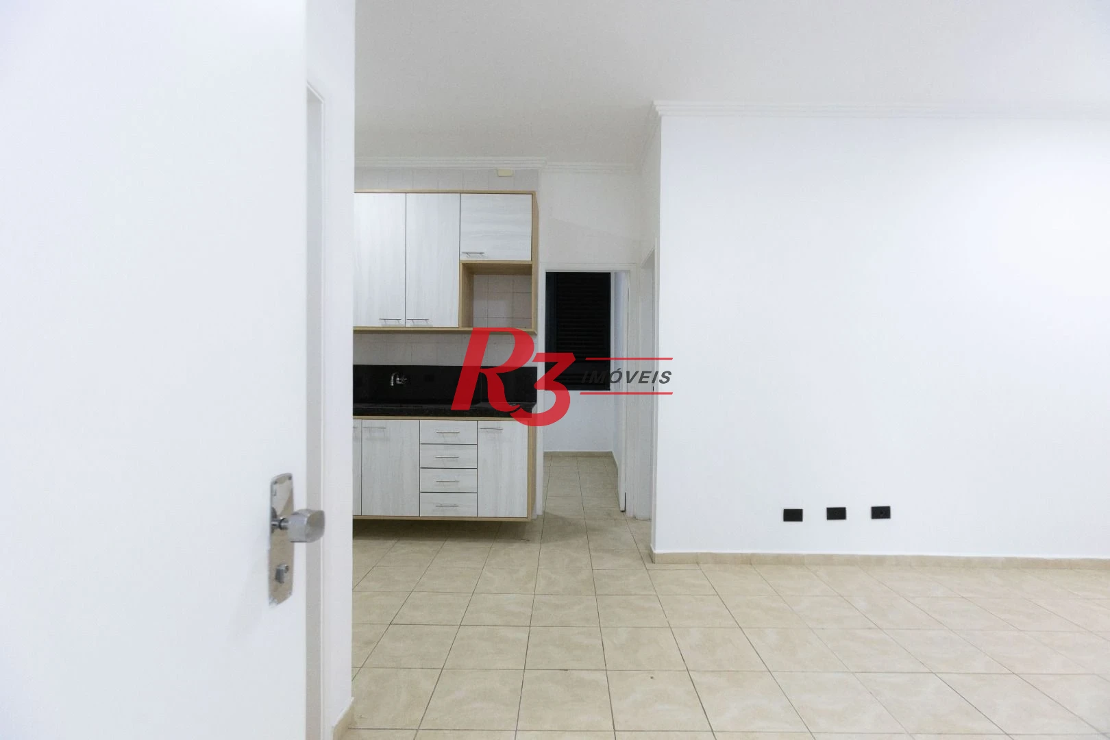 Apartamento com 2 dormitórios para alugar, 70 m² por R$ 3.380,02/mês - Gonzaga - Santos/SP