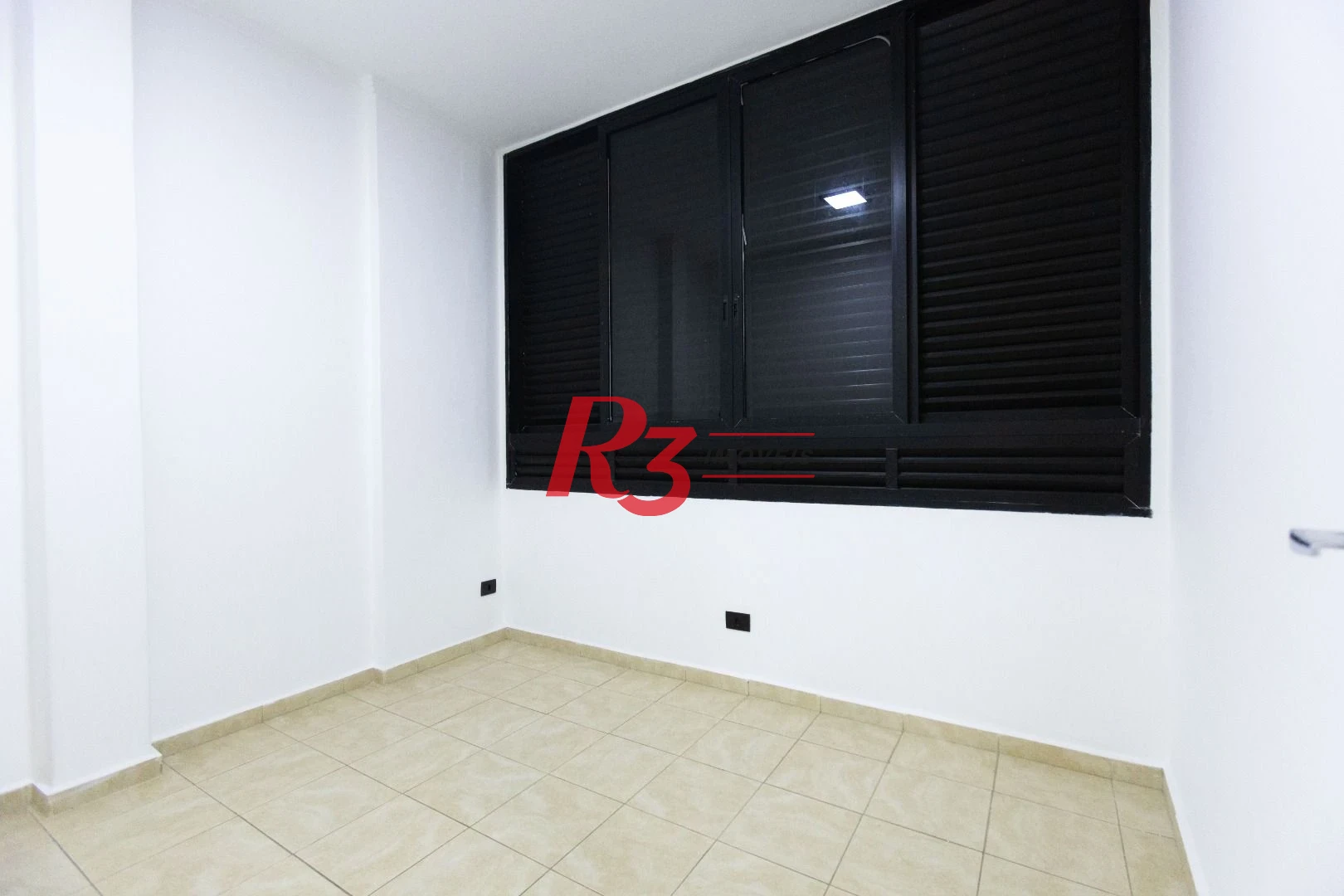 Apartamento com 2 dormitórios para alugar, 70 m² por R$ 3.380,02/mês - Gonzaga - Santos/SP