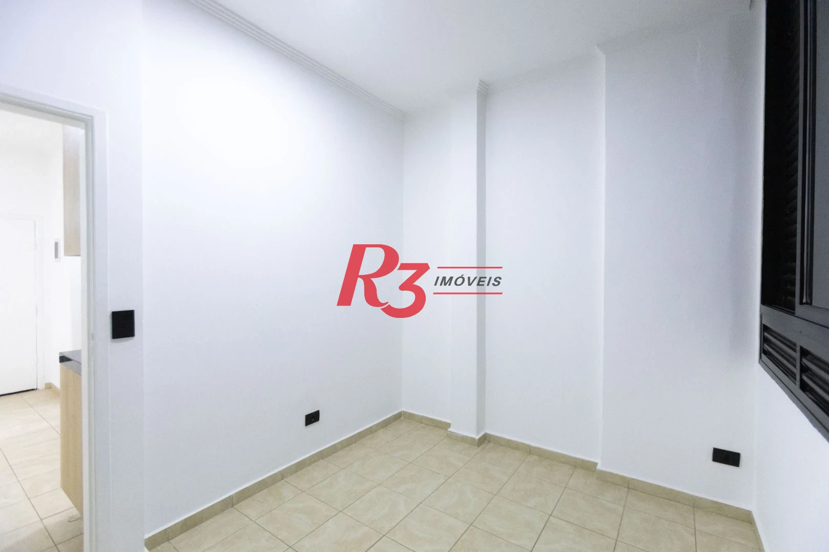 Apartamento com 2 dormitórios para alugar, 70 m² por R$ 3.380,02/mês - Gonzaga - Santos/SP