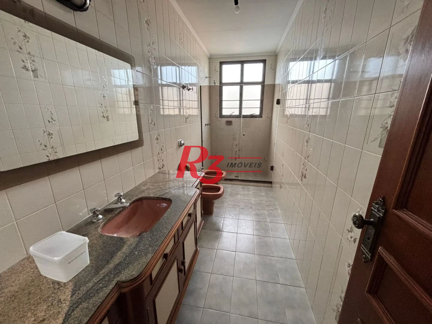 Apartamento com 4 dormitórios à venda, 238 m² por R$ 2.750.000,00 - Boqueirão - Santos/SP