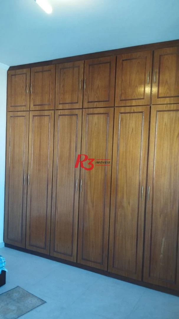 Excelente imóvel com 4 dormitório sendo 2 suítes na Vila Rica