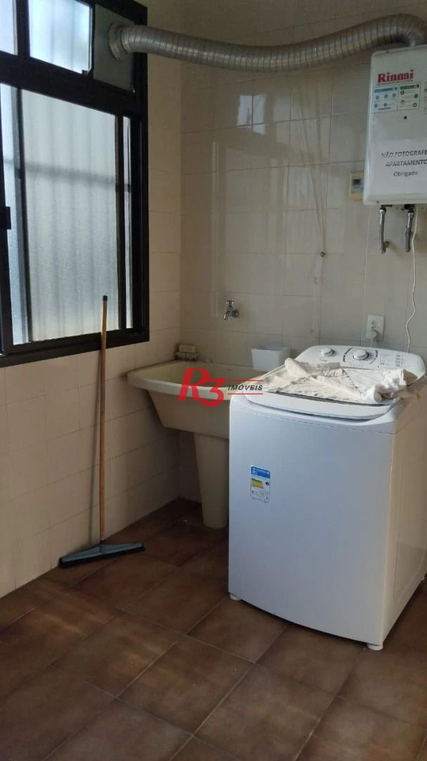 Excelente imóvel com 4 dormitório sendo 2 suítes na Vila Rica