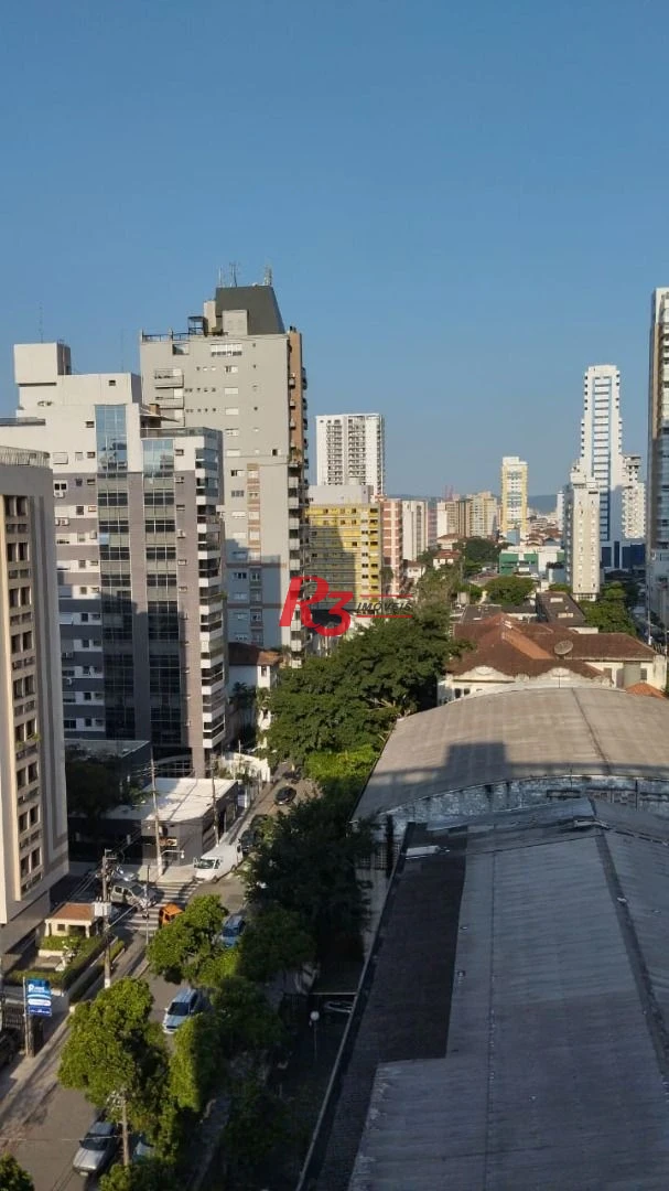Excelente imóvel com 4 dormitório sendo 2 suítes na Vila Rica