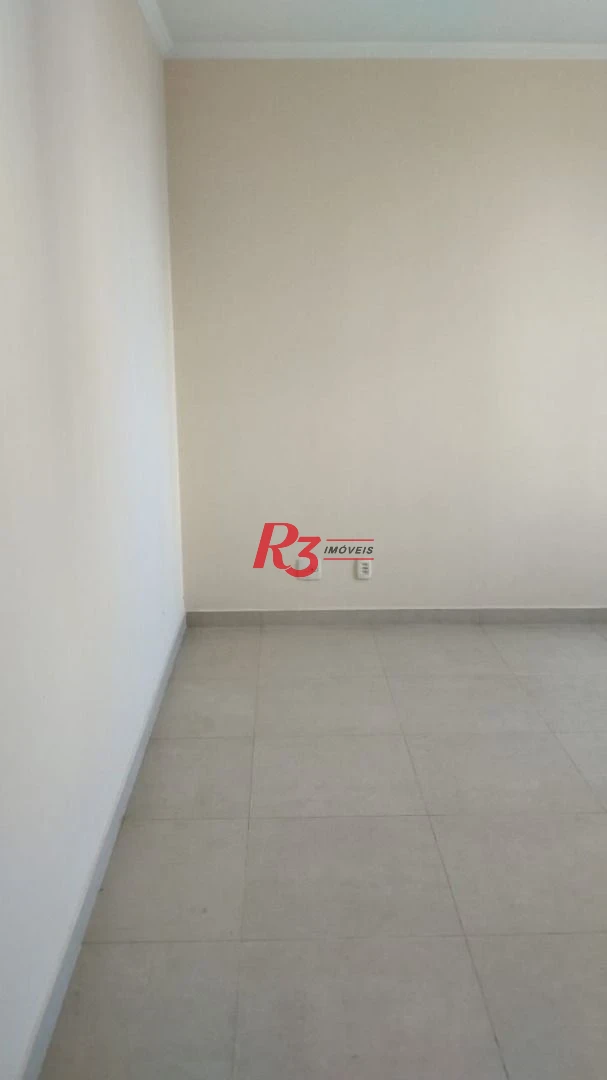 Excelente imóvel com 4 dormitório sendo 2 suítes na Vila Rica