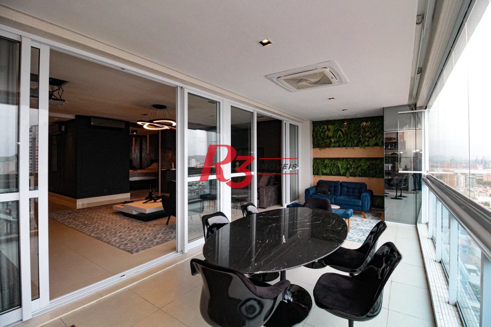 Apartamento com 1 suíte + lavabo à venda, 106 m² por R$ 2.230.000 - Aparecida - Santos/SP