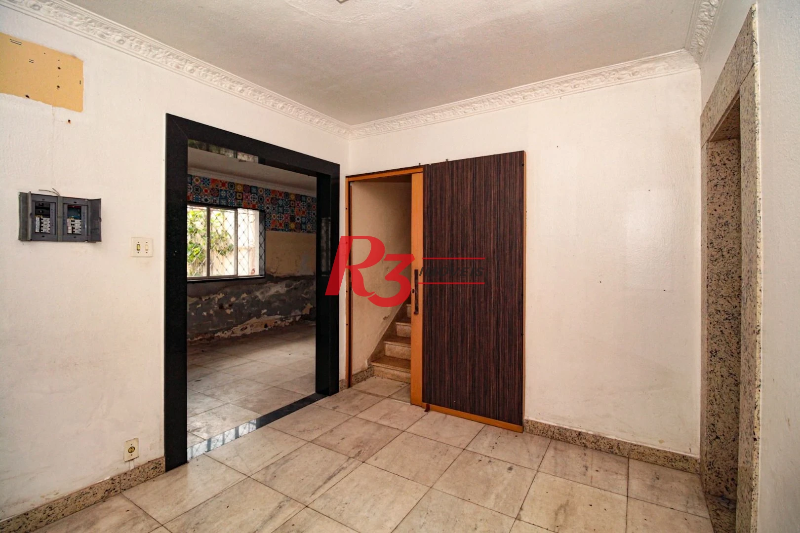 Sobrado com 3 dormitórios à venda, 300 m² por R$ 1.280.000,00 - Embaré - Santos/SP