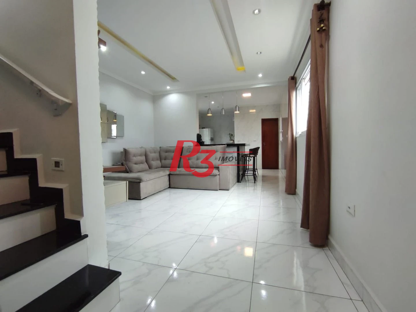 Casa à venda, 145 m² por R$ 560.000,00 - Vila Voturuá - São Vicente/SP