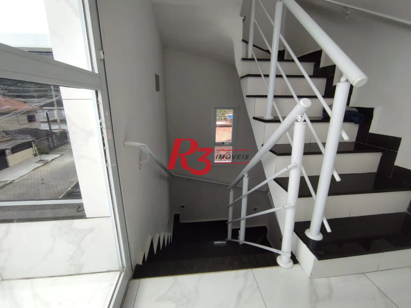 Casa à venda, 145 m² por R$ 560.000,00 - Vila Voturuá - São Vicente/SP