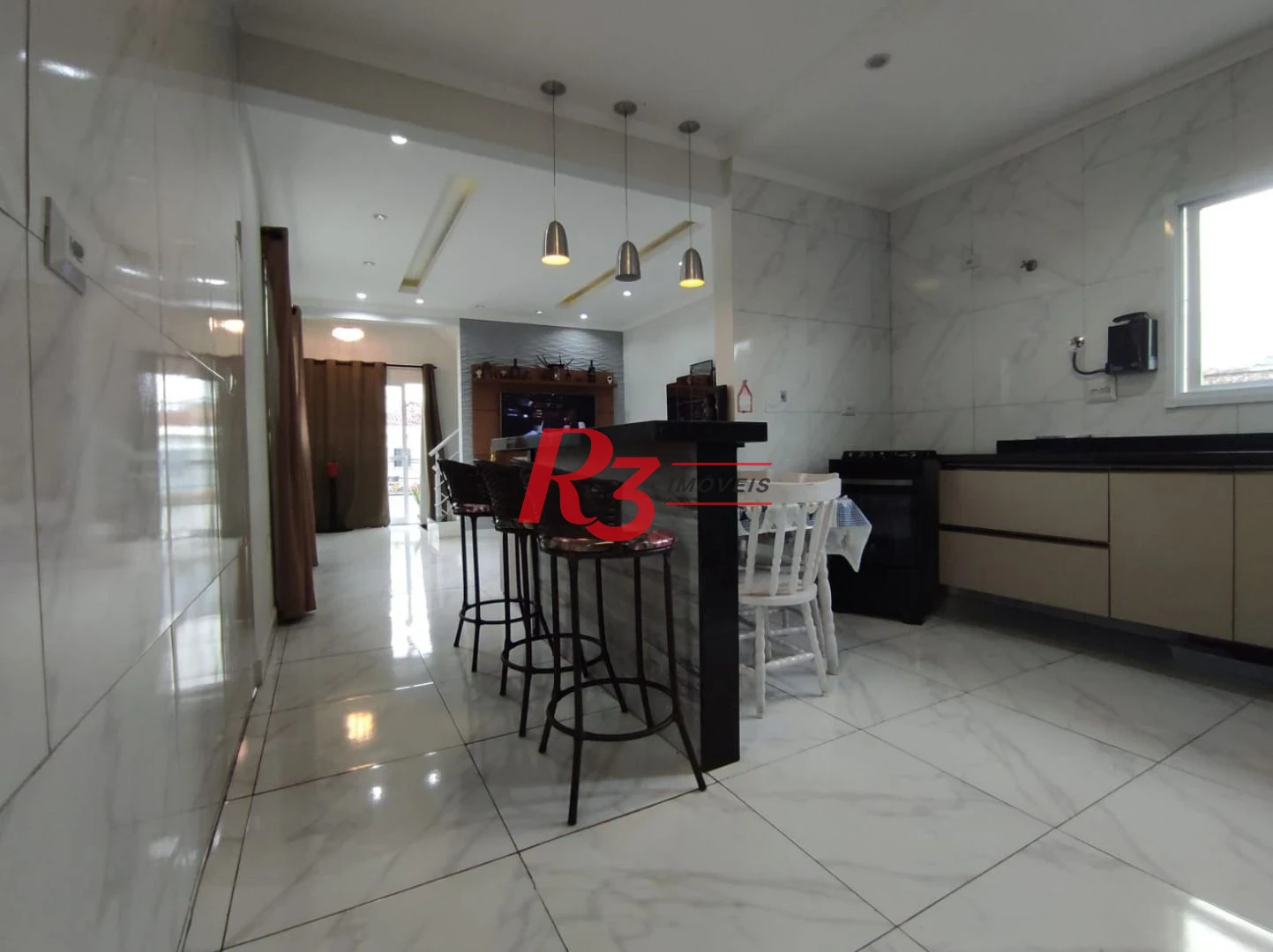 Casa à venda, 145 m² por R$ 560.000,00 - Vila Voturuá - São Vicente/SP