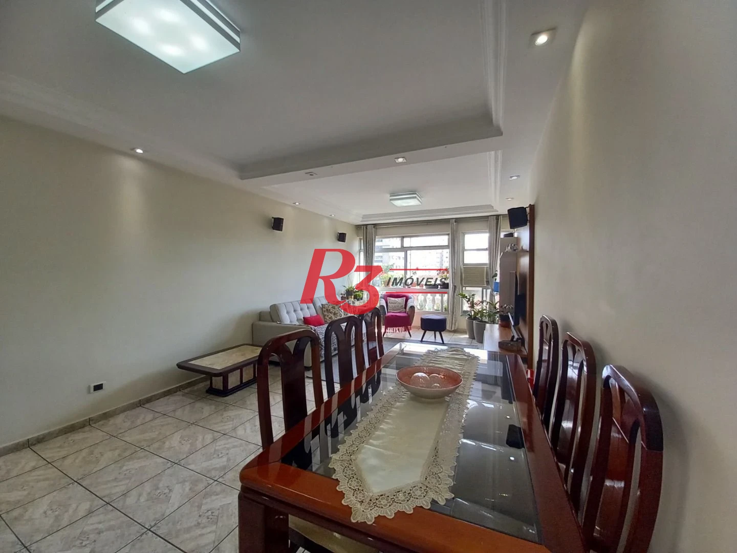 Apartamento á venda 3 quartos 2 Vgs Demarcadas Boqueirão Santos.
