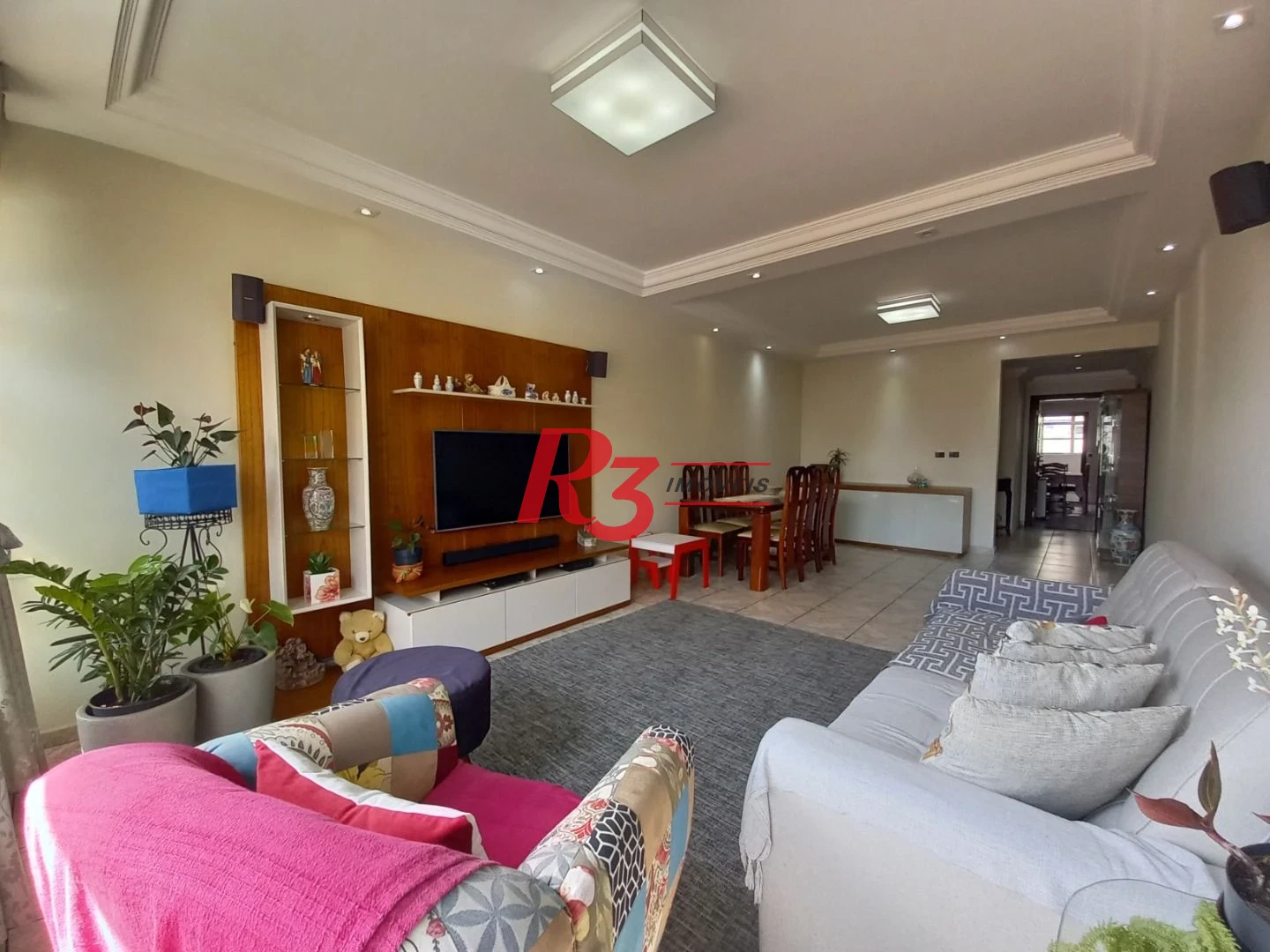 Apartamento á venda 3 quartos 2 Vgs Demarcadas Boqueirão Santos.
