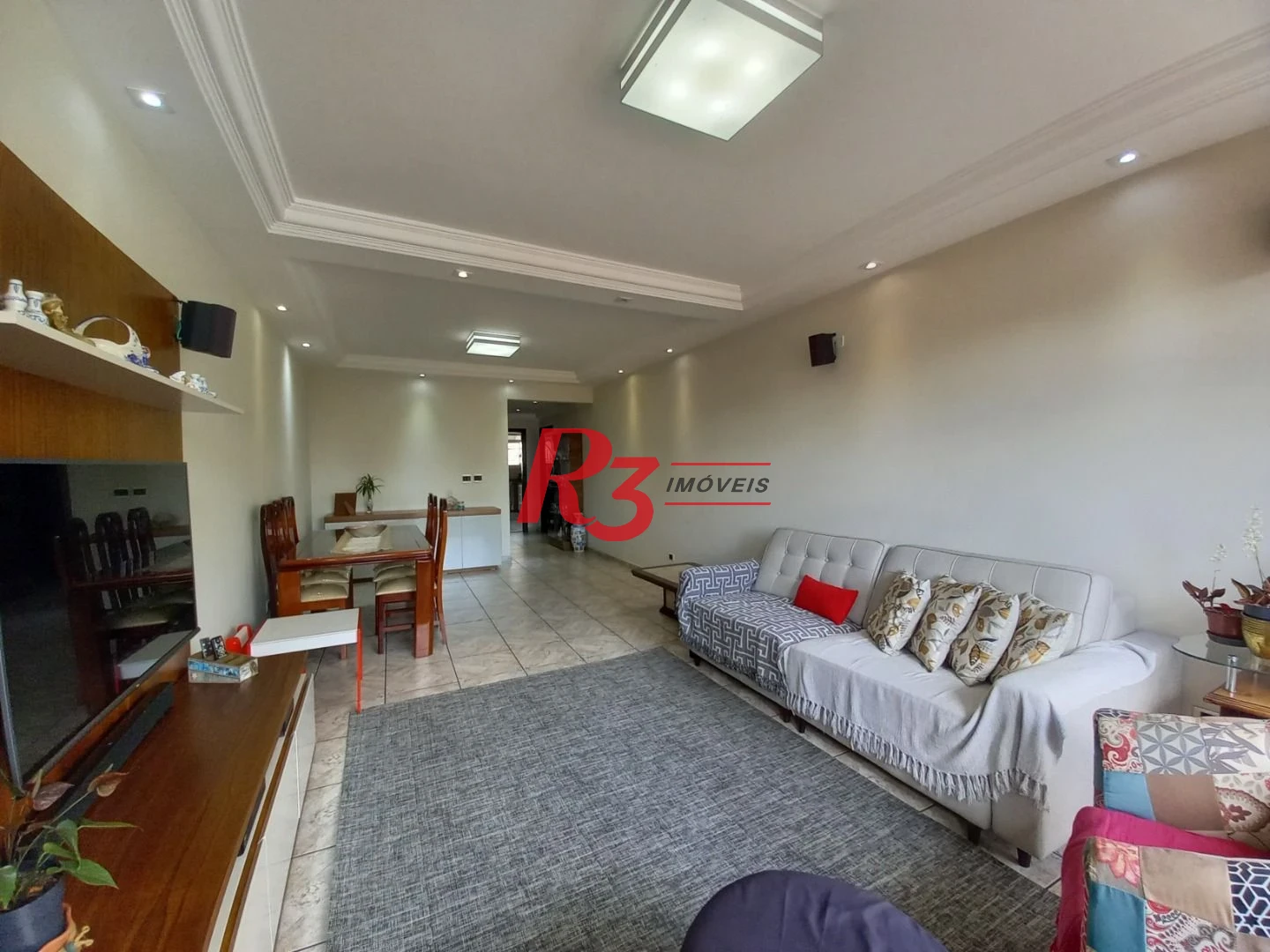 Apartamento á venda 3 quartos 2 Vgs Demarcadas Boqueirão Santos.