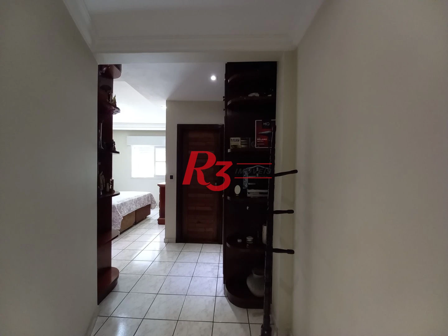 Apartamento á venda 3 quartos 2 Vgs Demarcadas Boqueirão Santos.