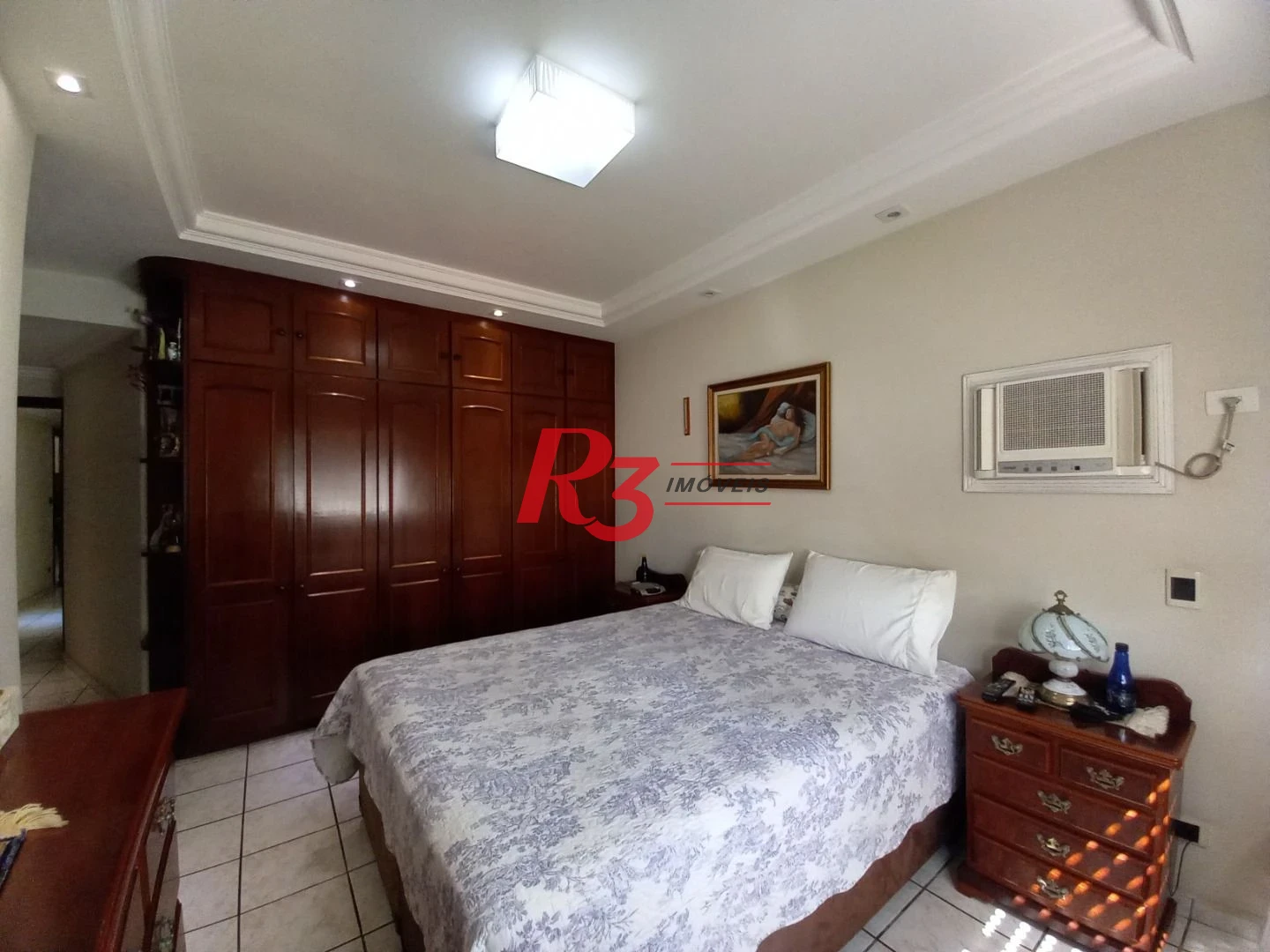 Apartamento á venda 3 quartos 2 Vgs Demarcadas Boqueirão Santos.