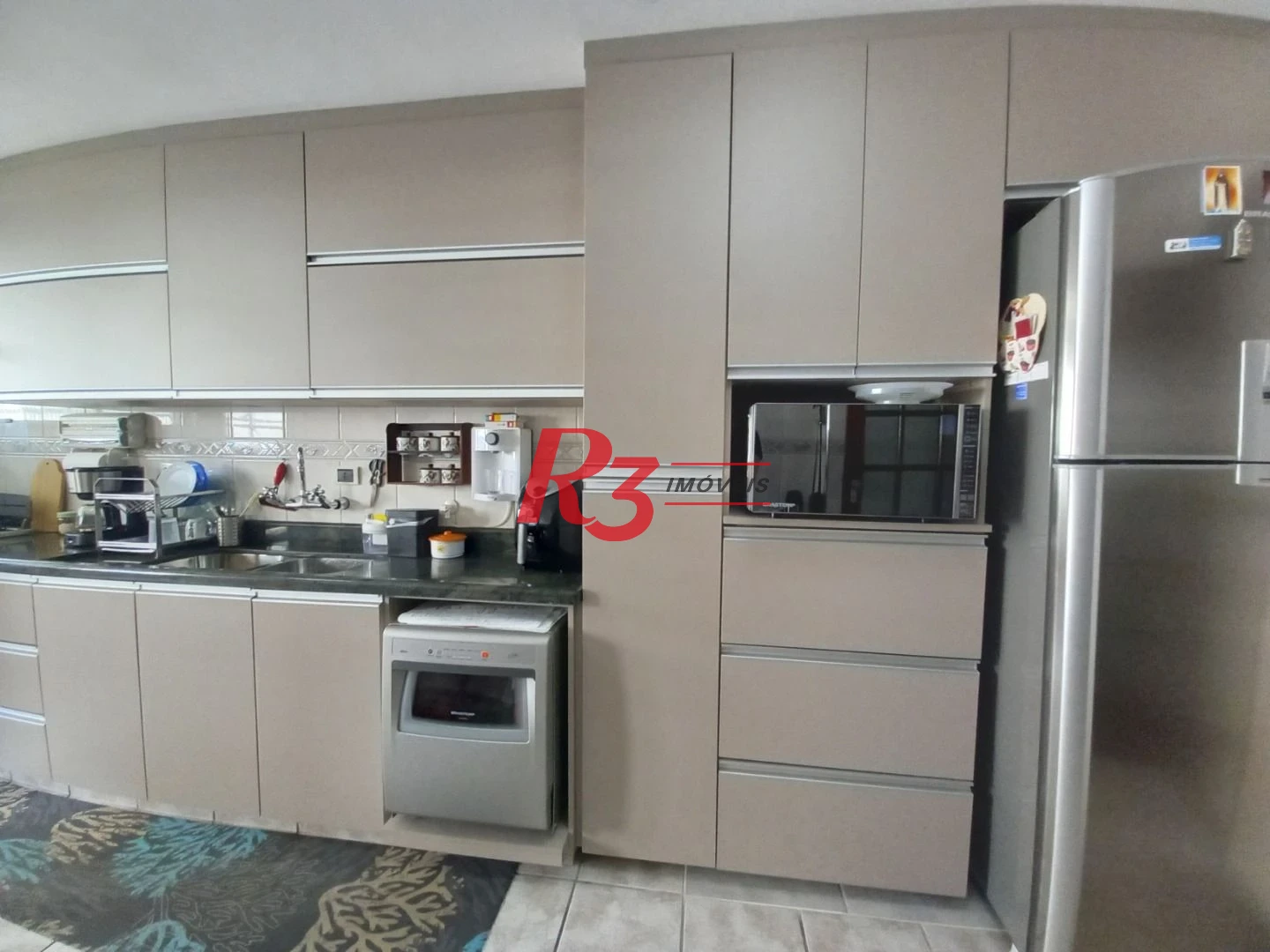 Apartamento á venda 3 quartos 2 Vgs Demarcadas Boqueirão Santos.