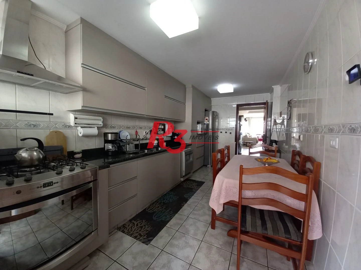 Apartamento á venda 3 quartos 2 Vgs Demarcadas Boqueirão Santos.