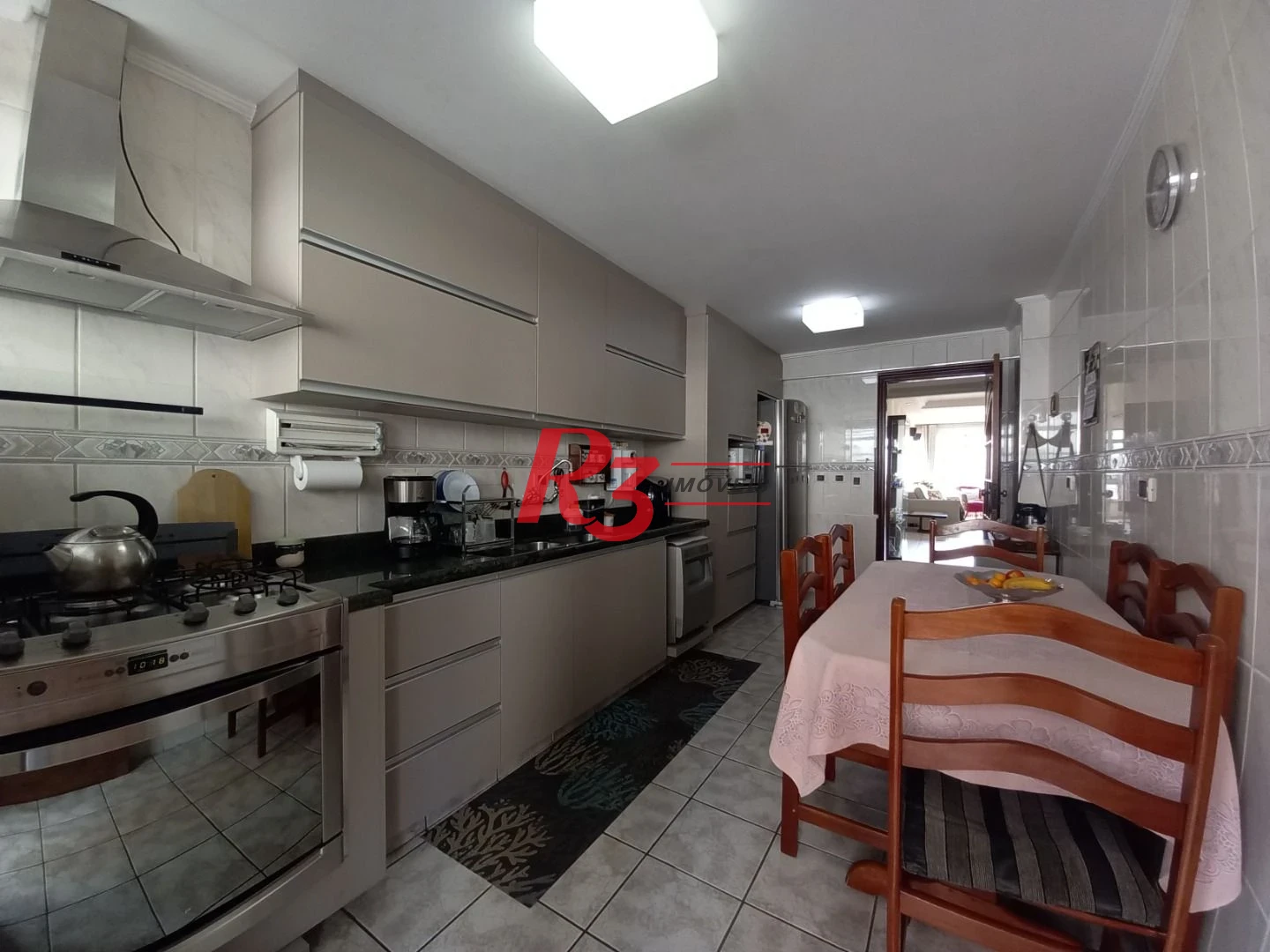 Apartamento á venda 3 quartos 2 Vgs Demarcadas Boqueirão Santos.