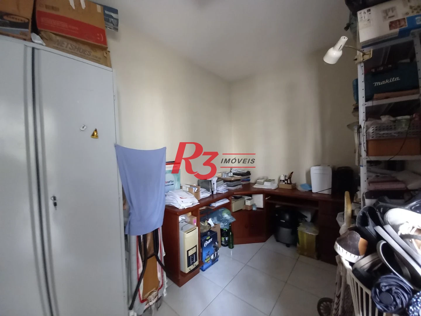 Apartamento á venda 3 quartos 2 Vgs Demarcadas Boqueirão Santos.