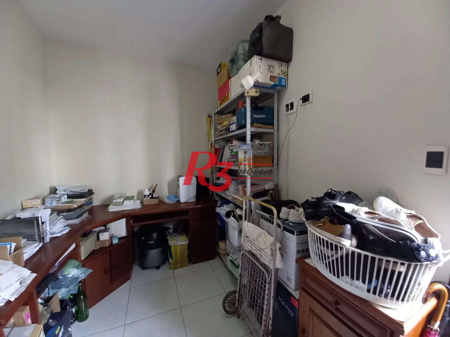 Apartamento á venda 3 quartos 2 Vgs Demarcadas Boqueirão Santos.