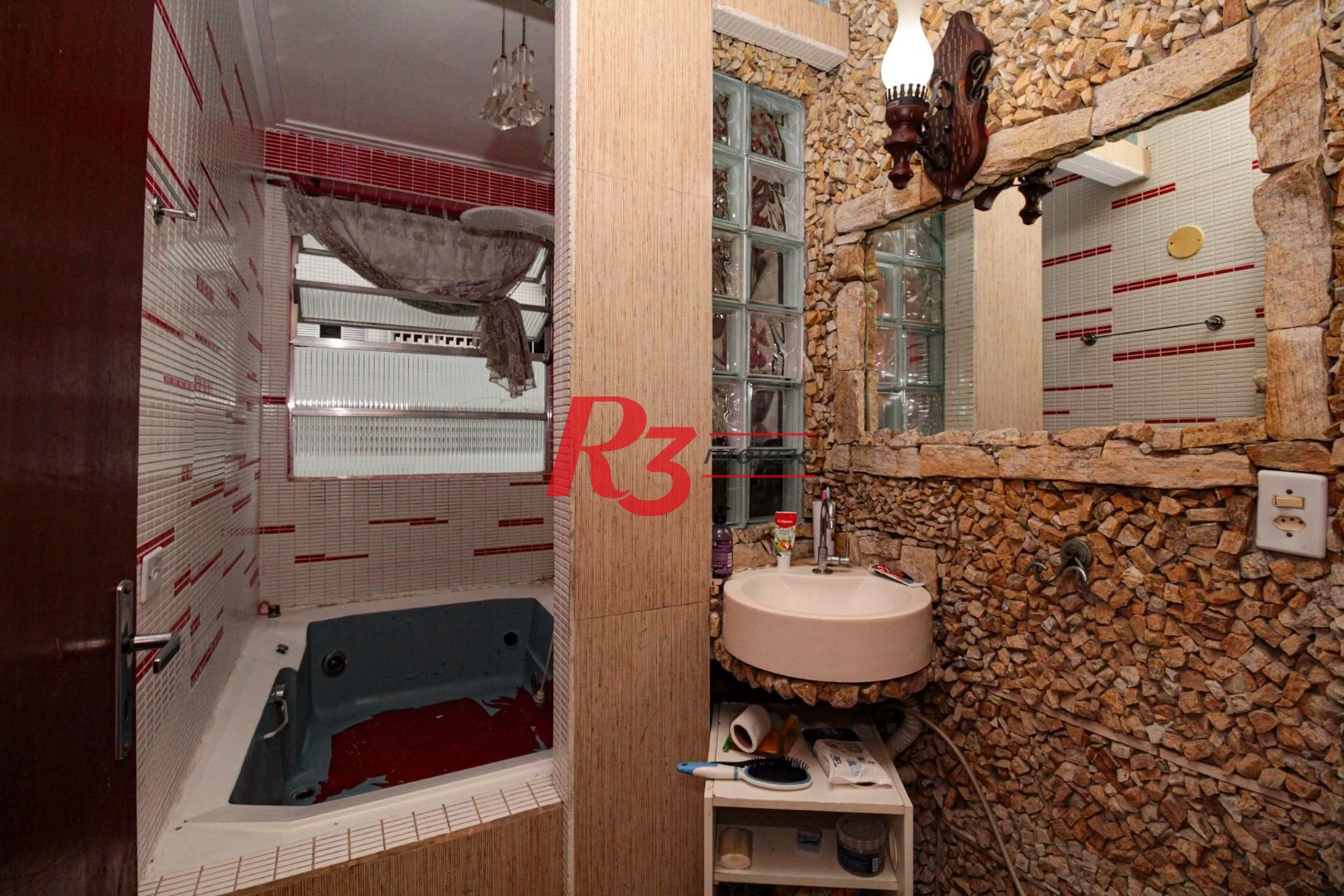 Apartamento à venda, 80 m² por R$ 639.000,00 - Embaré - Santos/SP