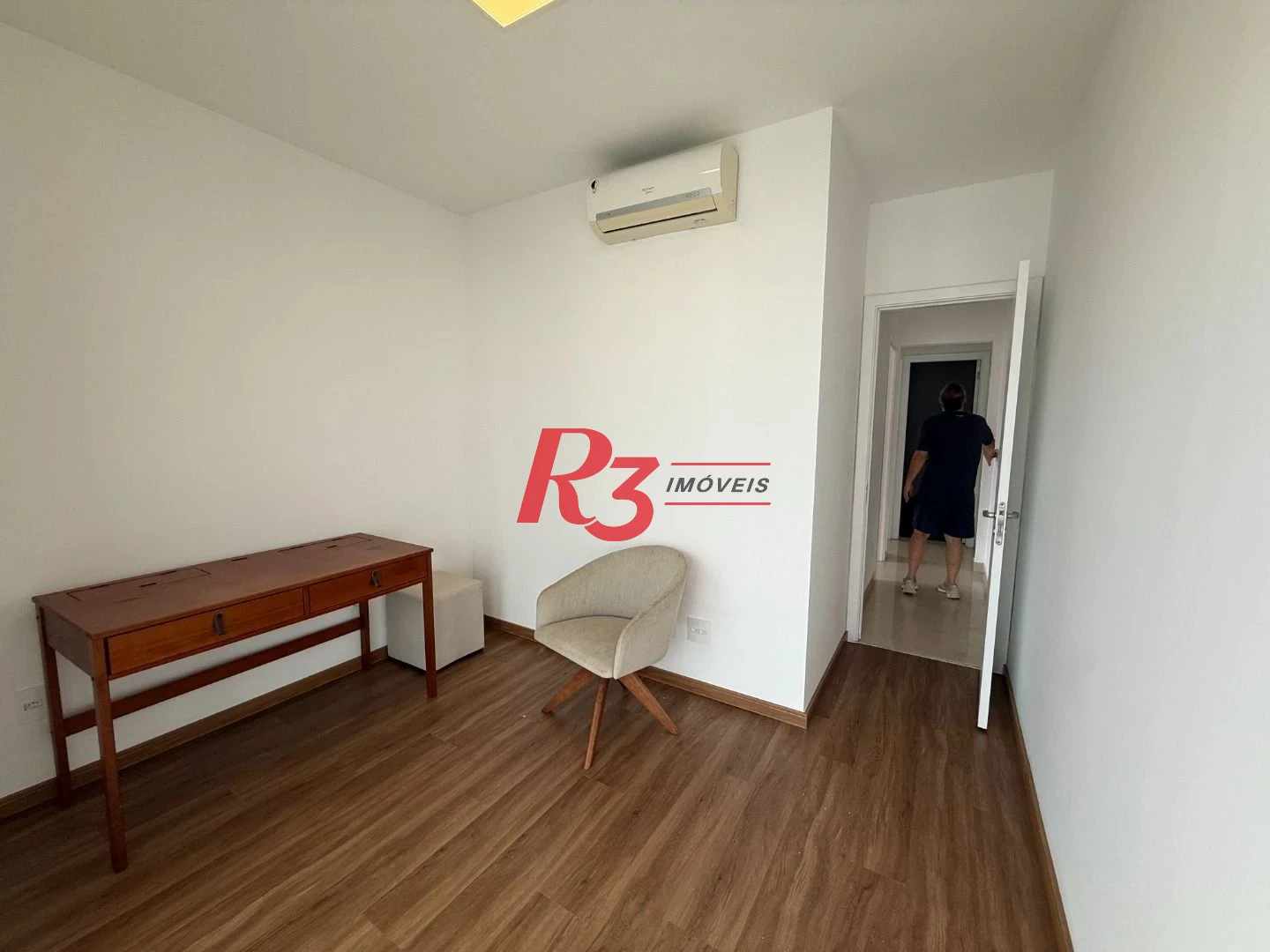 Apartamento com 3 dormitórios para alugar, 120 m² - Gonzaga - Santos/SP
