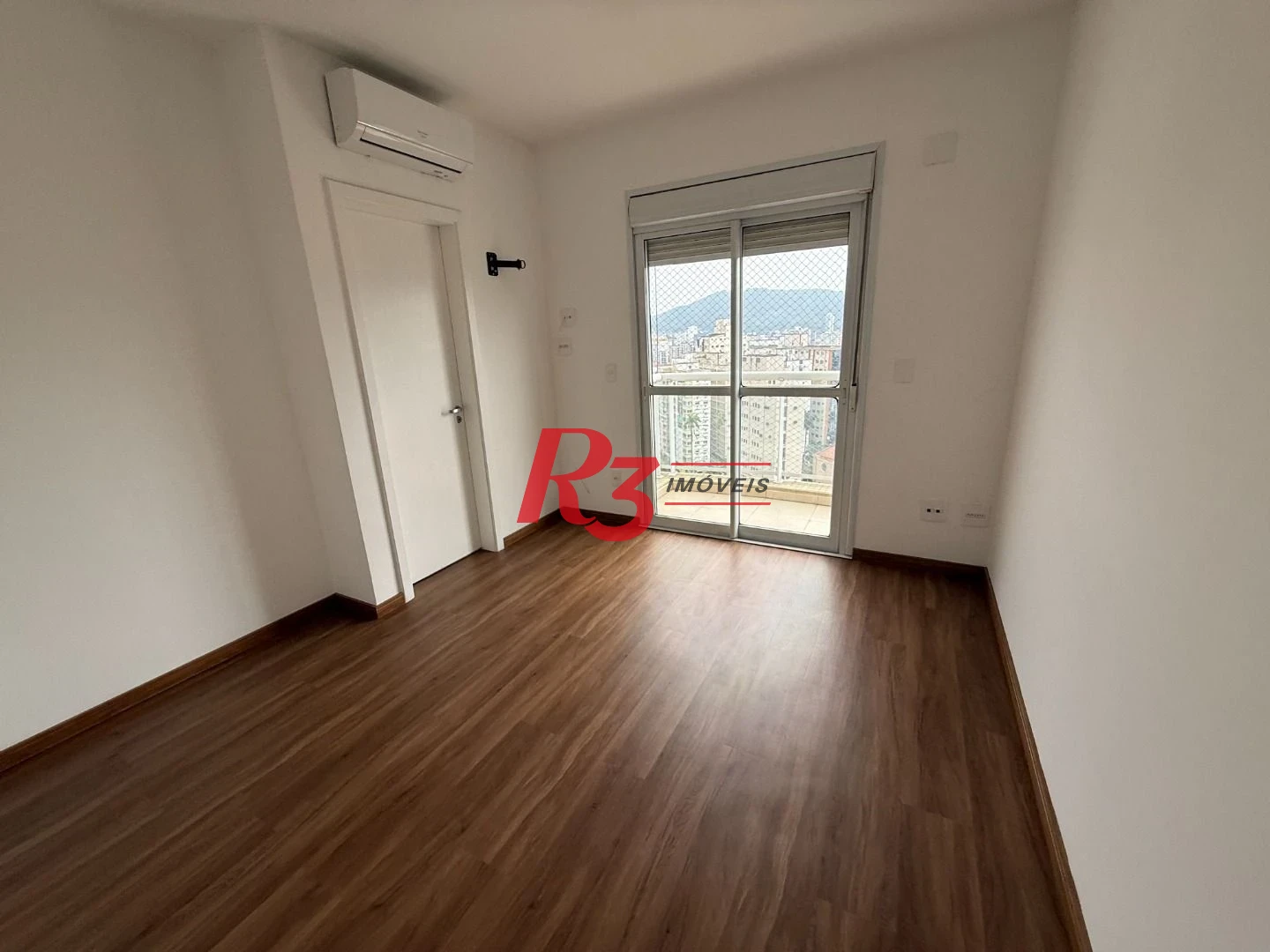 Apartamento com 3 dormitórios para alugar, 120 m² - Gonzaga - Santos/SP
