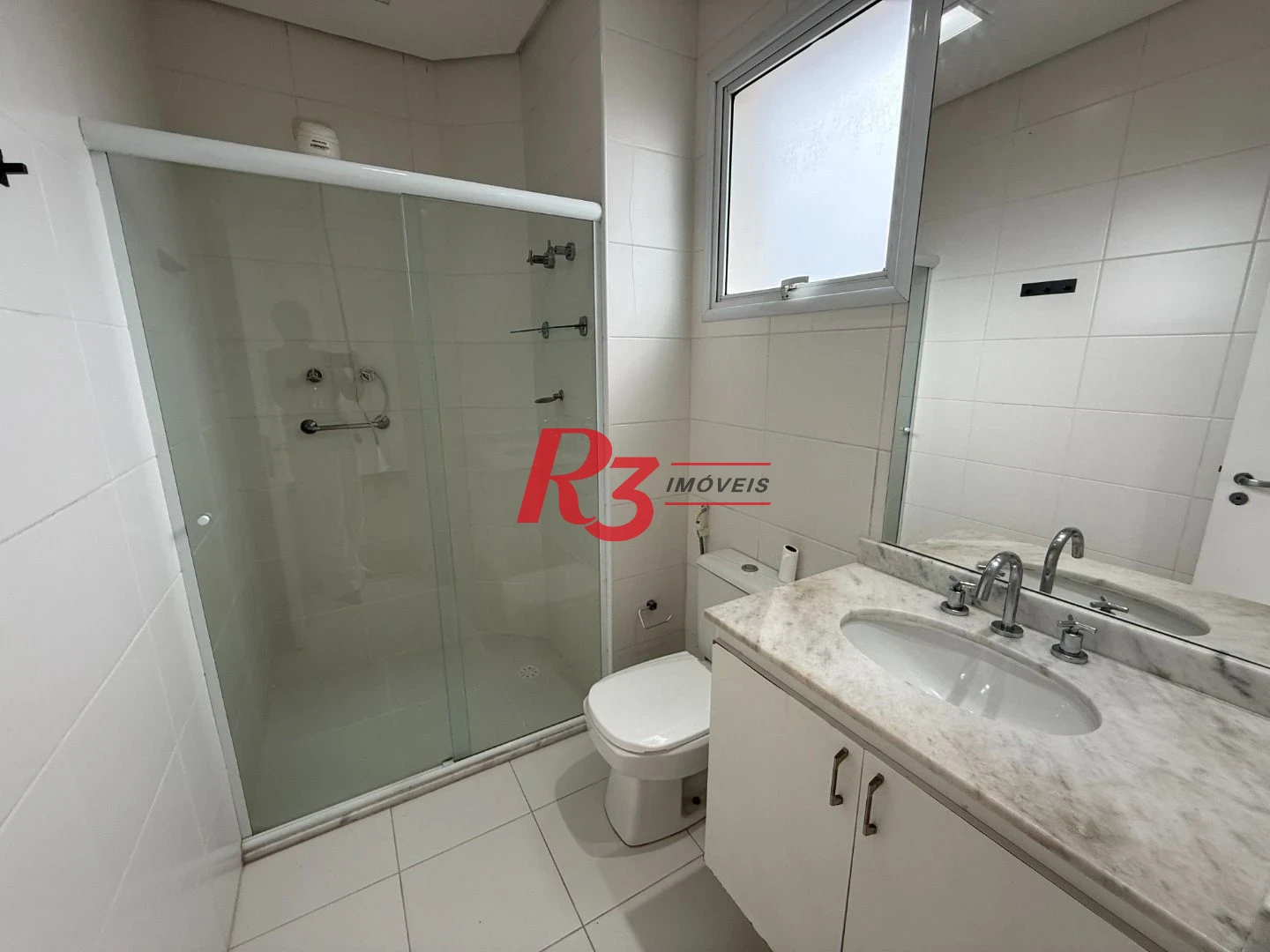 Apartamento com 3 dormitórios para alugar, 120 m² - Gonzaga - Santos/SP