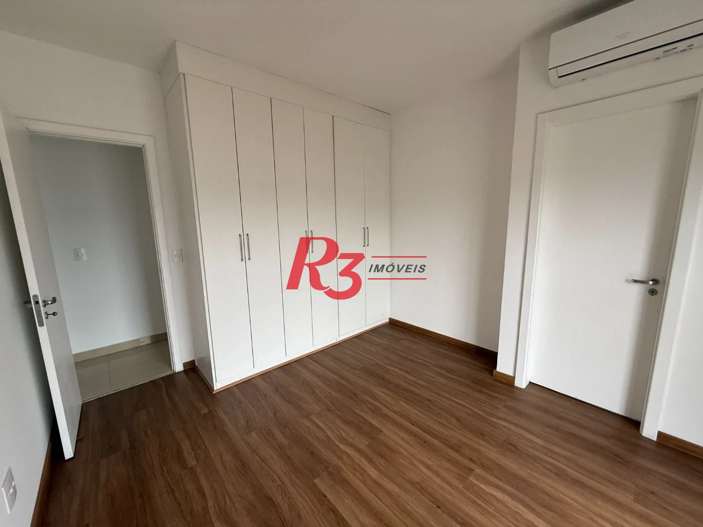 Apartamento com 3 dormitórios para alugar, 120 m² - Gonzaga - Santos/SP