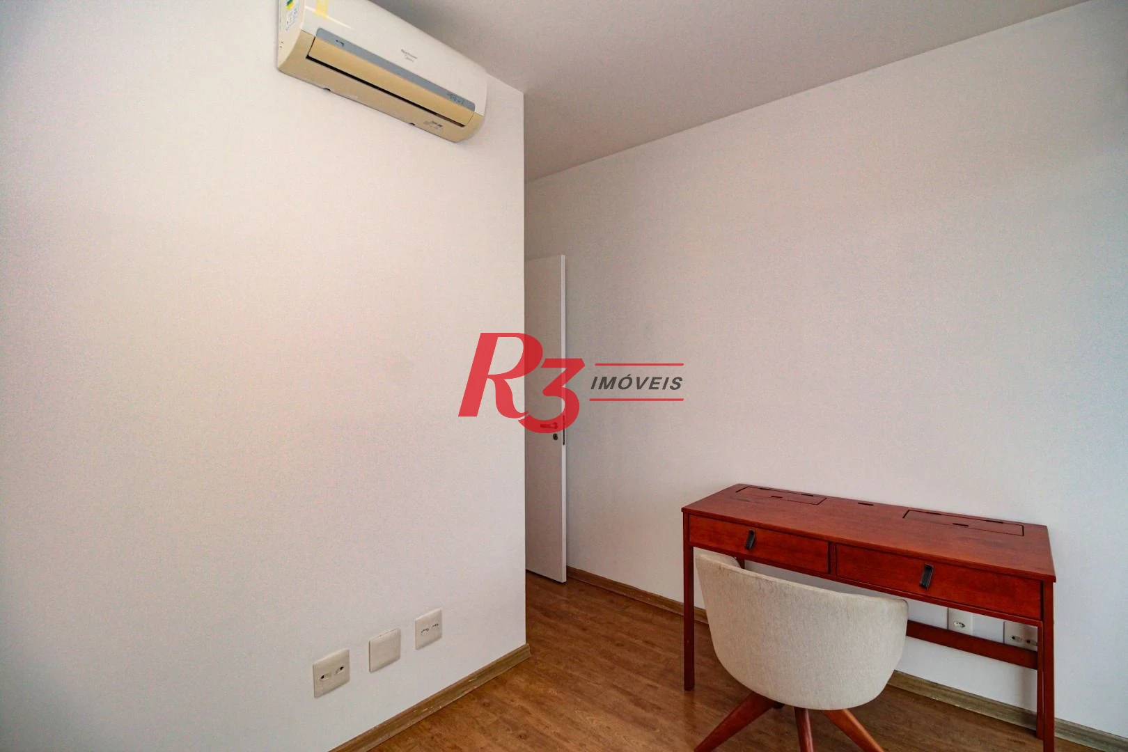 Apartamento com 3 dormitórios para alugar, 120 m² por R$ 11.500,00/mês - Gonzaga - Santos/SP