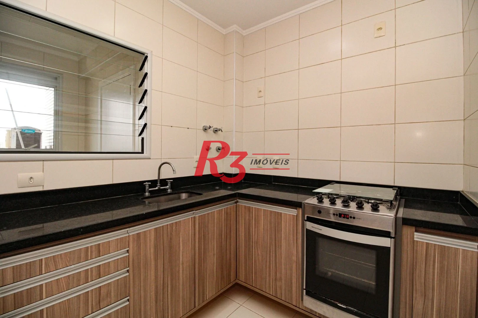Apartamento com 3 dormitórios para alugar, 120 m² por R$ 11.500,00/mês - Gonzaga - Santos/SP