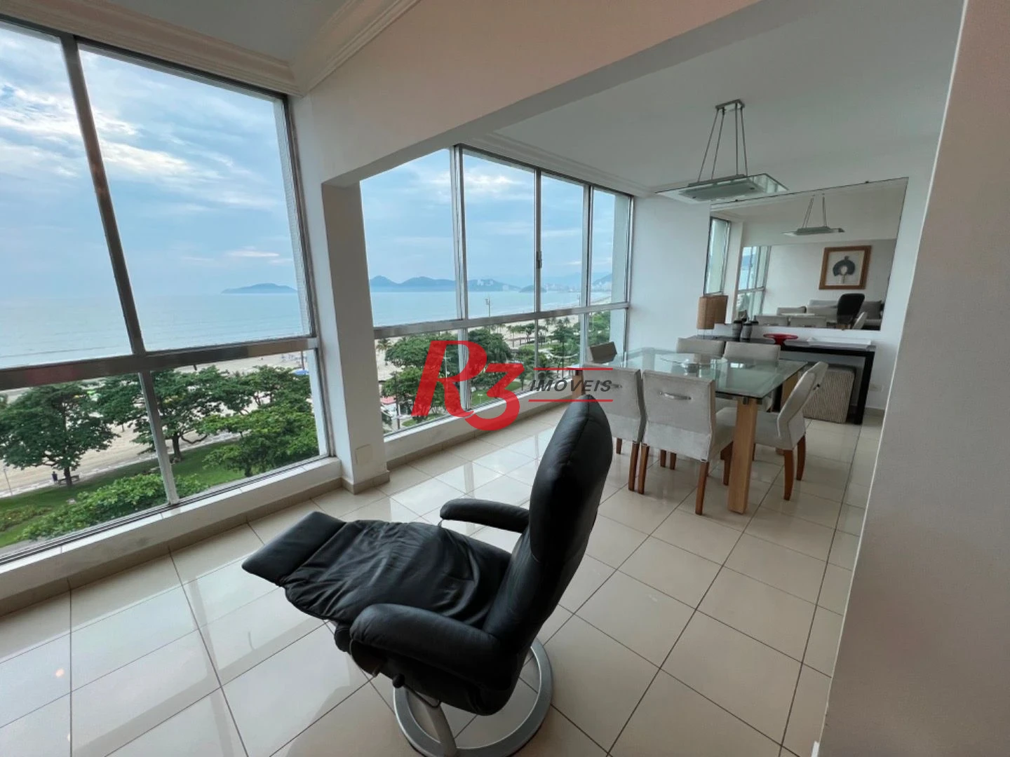 Apartamento com 4 dormitórios para alugar, 240 m² por R$ 9.900,00/mês - Boqueirão - Santos/SP